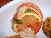 有機新玉葱と有機トマトのバルサミコマリネ