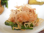ヘルシー豚肉と有機ニラと有機チンゲン菜のふんわりチャンプル