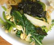 チンゲン菜と豆もやしの海苔ナムル